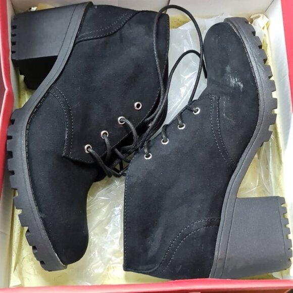 American Rag Reaghan Closed Toe Ankle Fashion Boots - Picture 6 of 10